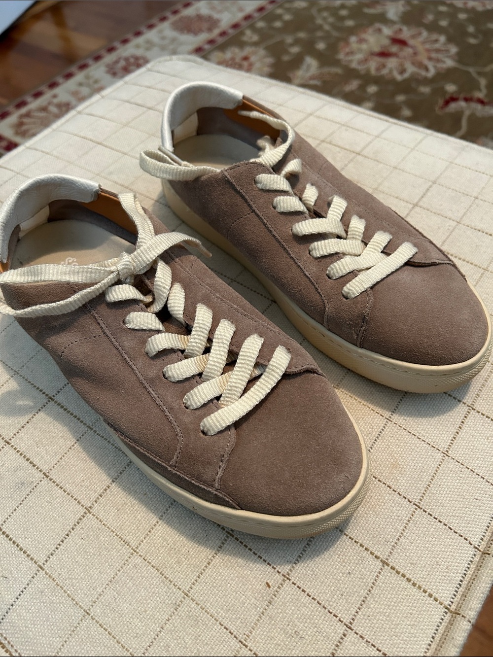 Soludos Women’s Taupe Suede Platform Low-Top Sneakers with Cream Laces